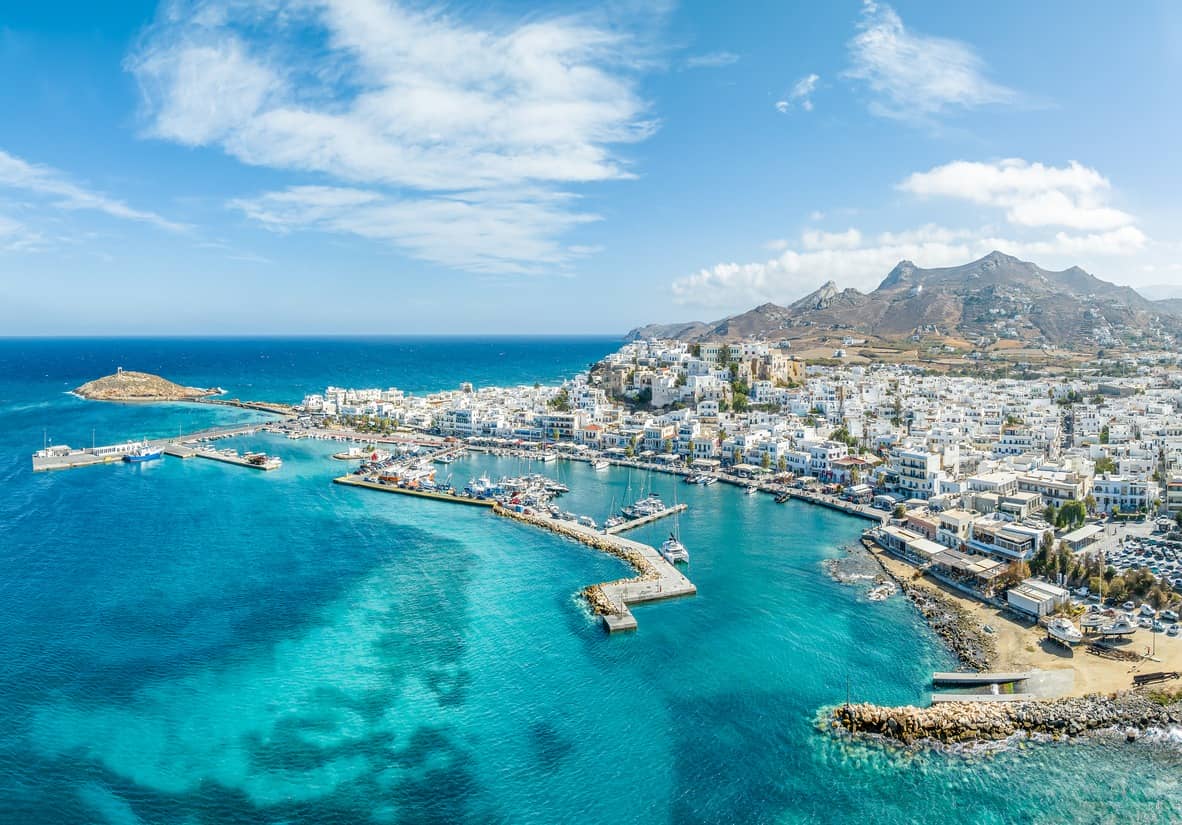 Naxos vs Paros 2026: which island should you actually choose?